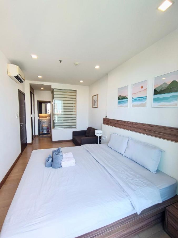 The Astra Condo City Center Chiang Mai Extérieur photo